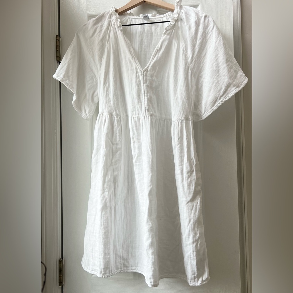 Old Navy White Gauze Mini Dress Split Neck Ruffle Boho Beach Small